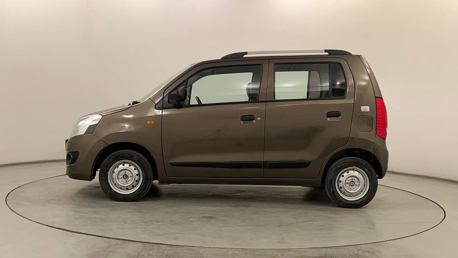 Used 2013 Maruti Suzuki Wagon R LXI CNG Cng Manual exterior LEFT SIDE VIEW