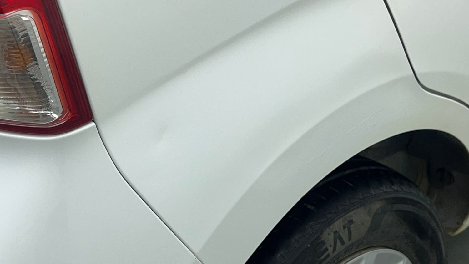 Used 2020 Hyundai Santro Magna Petrol Manual dents MINOR DENT