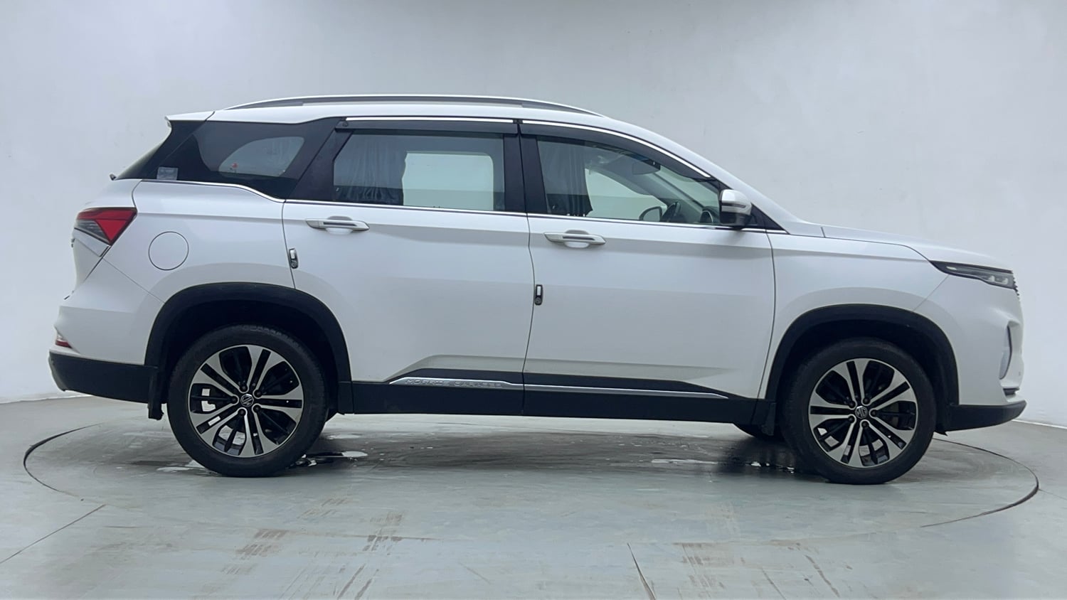 Used 2021 MG Motors Hector Plus Sharp 1.5 Petrol Turbo CVT 6-STR Petrol Automatic exterior RIGHT SIDE VIEW