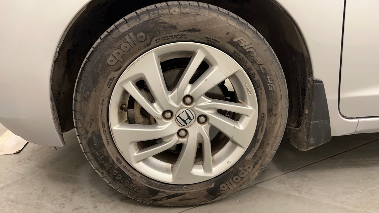 Used 2017 Honda Jazz V Petrol Petrol Manual tyres LEFT FRONT TYRE RIM VIEW