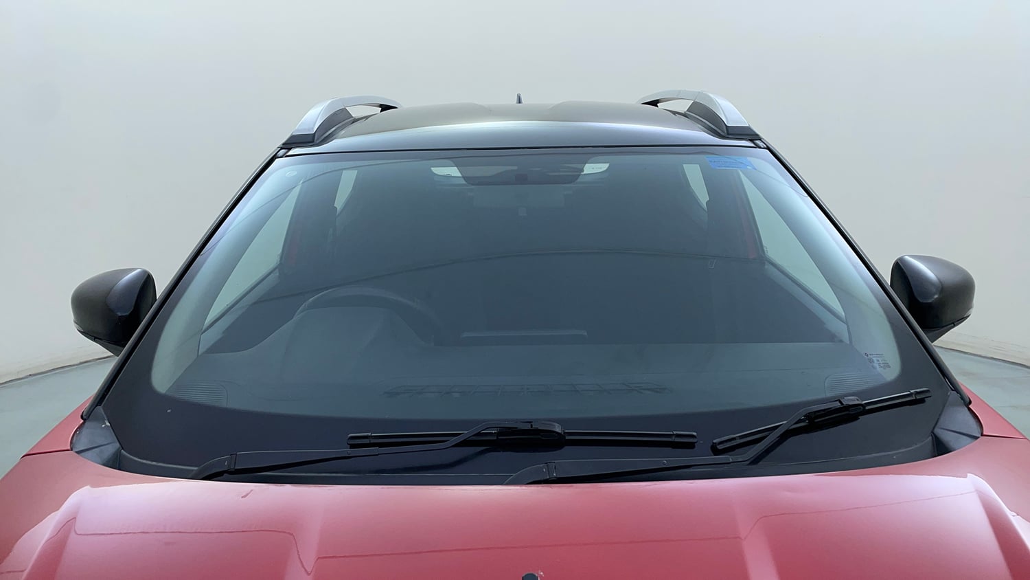 Used 2022 Renault Kiger RXZ 1.0 Turbo MT Dual Tone Petrol Manual exterior FRONT WINDSHIELD VIEW