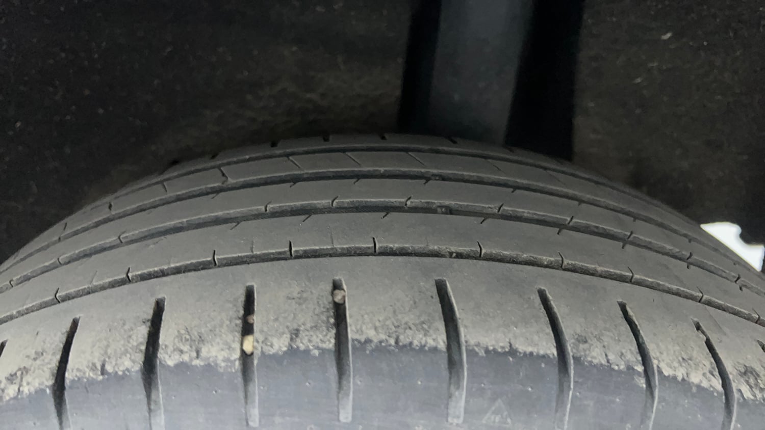 Used 2021 Maruti Suzuki Baleno Zeta Petrol Manual tyres LEFT REAR TYRE TREAD VIEW
