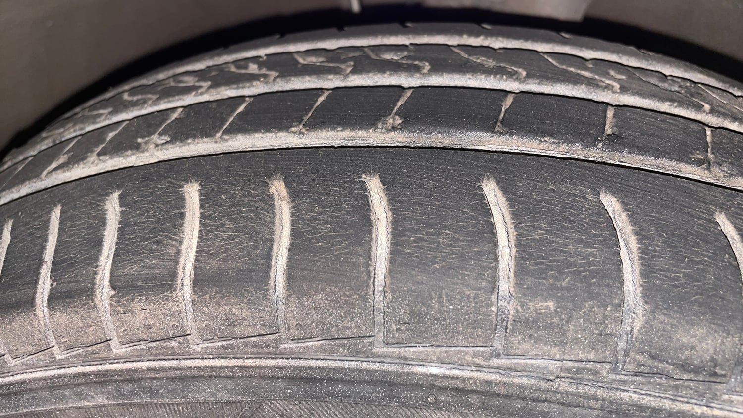 Used 2019 Hyundai Santro Era Executive Petrol Manual tyres RIGHT FRONT TYRE TREAD VIEW