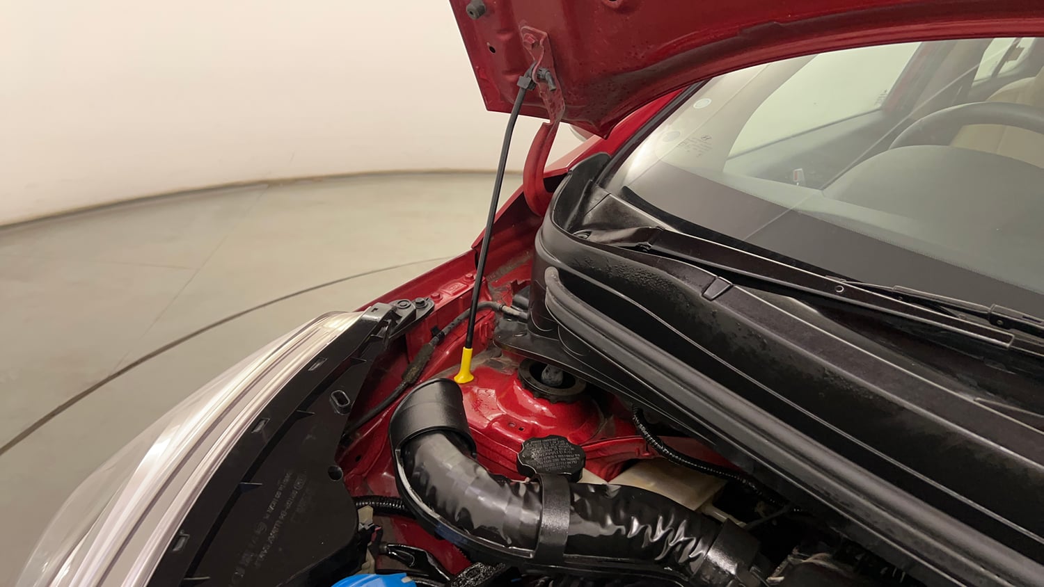 Used 2018 Hyundai Grand i10 Asta 1.2 Kappa VTVT Petrol Manual engine ENGINE RIGHT SIDE HINGE & APRON VIEW
