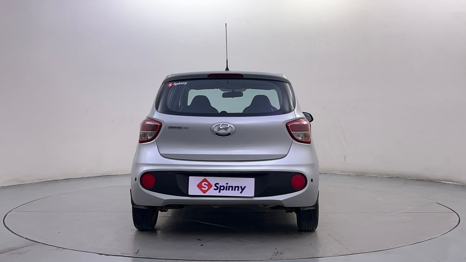 Used 2018 Hyundai Grand i10 Magna 1.2 Kappa VTVT Petrol Manual exterior BACK VIEW