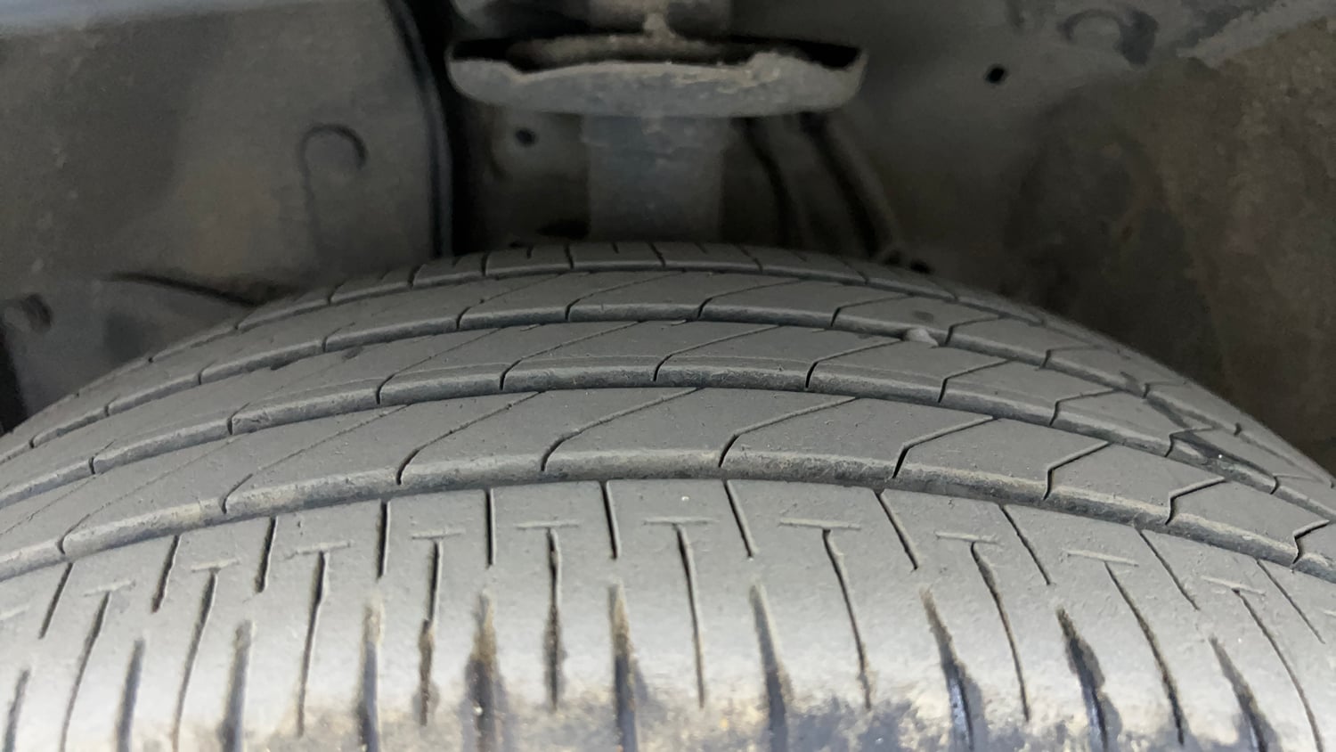 Used 2023 Honda Elevate VX MT Petrol Manual tyres LEFT FRONT TYRE TREAD VIEW