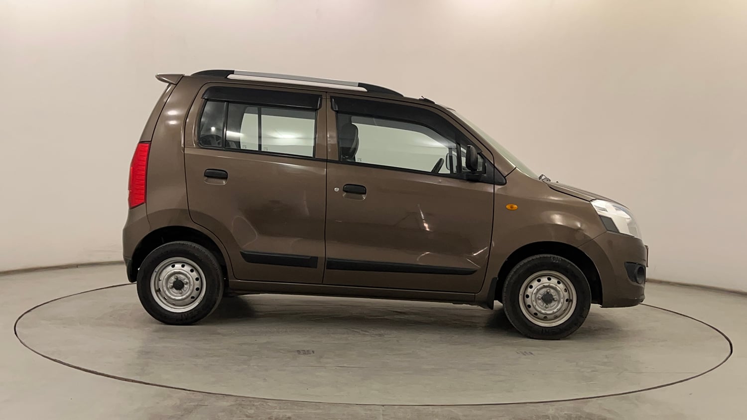 Used 2018 Maruti Suzuki Wagon R LXI CNG (O) Cng Manual exterior RIGHT SIDE VIEW