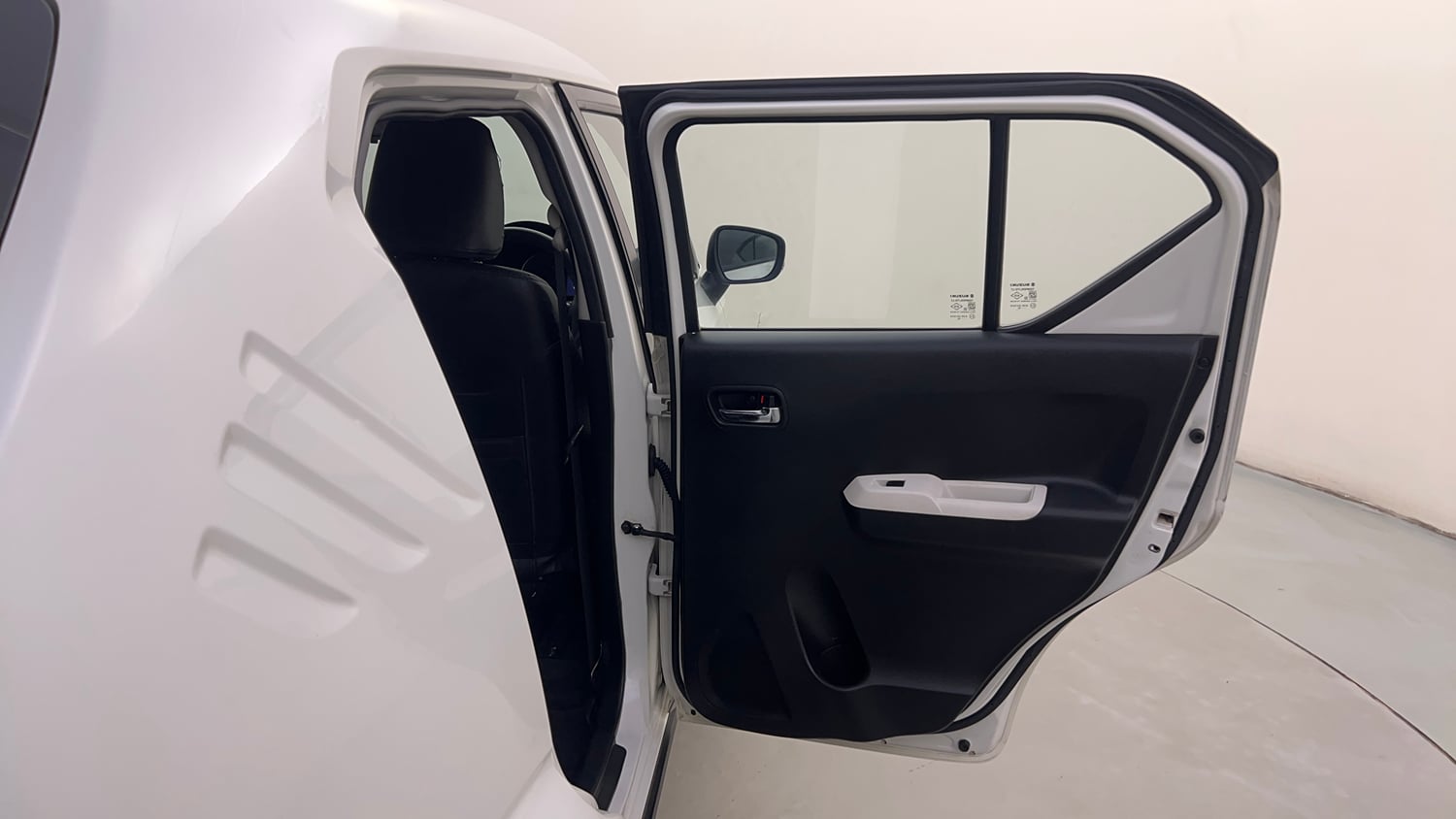 Used 2018 Maruti Suzuki Ignis Alpha 1.2 AMT Petrol Automatic interior RIGHT REAR DOOR OPEN VIEW