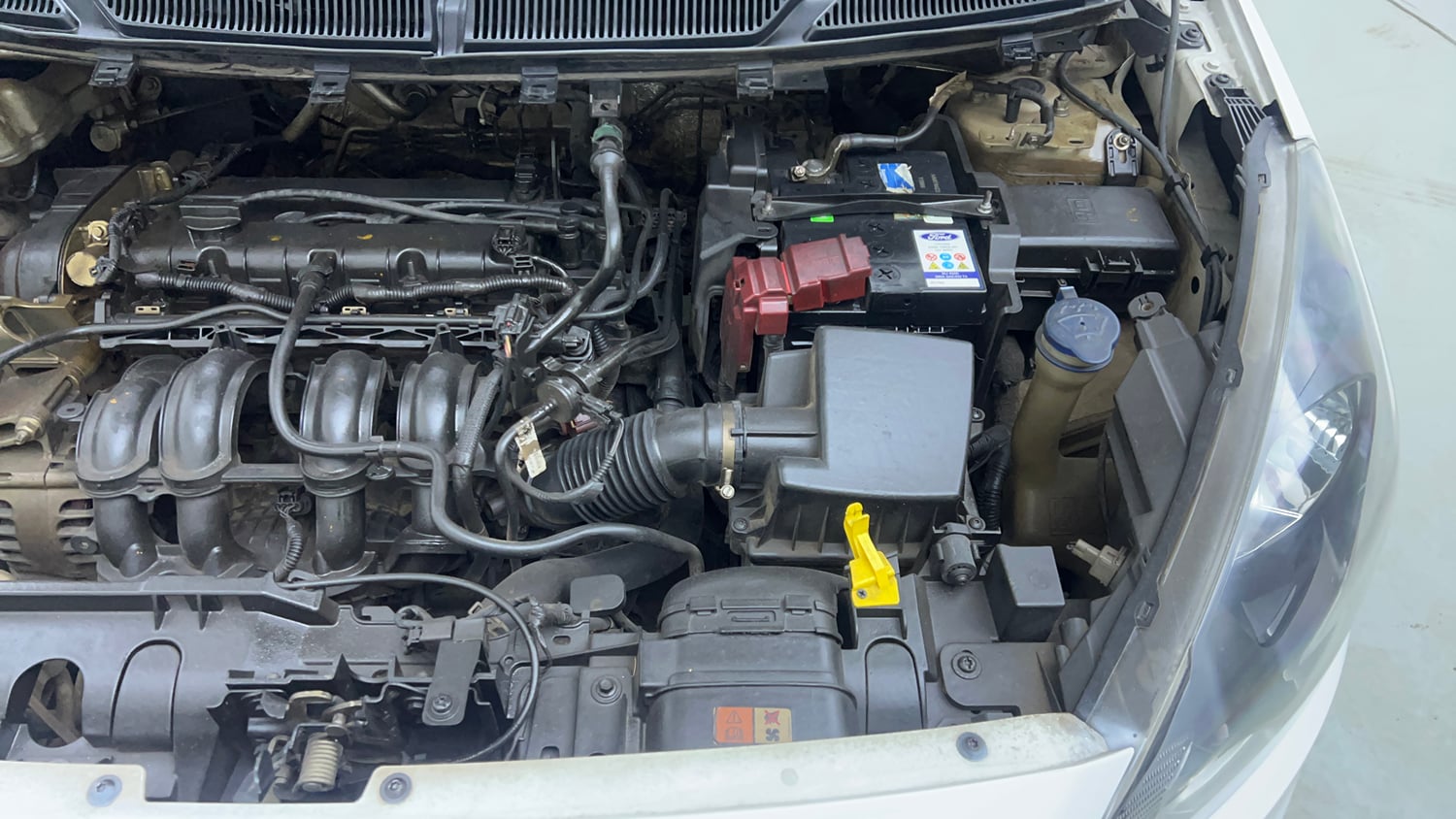 Used 2017 Ford Figo Titanium 1.2 Ti-VCT Petrol Manual engine ENGINE LEFT SIDE VIEW