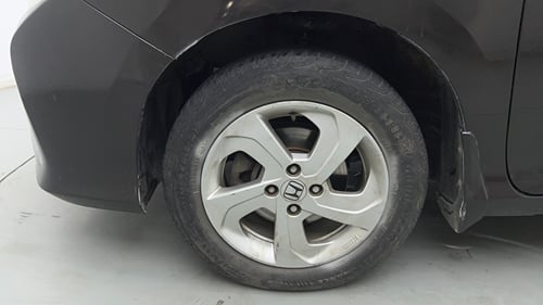 Used 2016 Honda City VX Petrol Manual tyres LEFT FRONT TYRE RIM VIEW