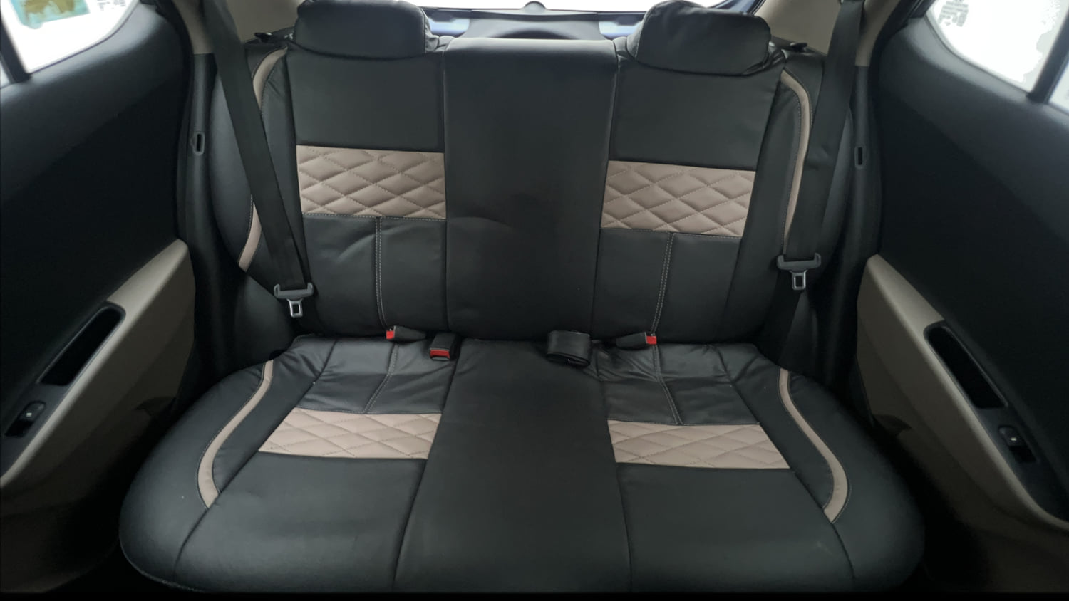 Used 2017 Hyundai Grand i10 Magna 1.2 Kappa VTVT Petrol Manual interior REAR SEAT CONDITION VIEW