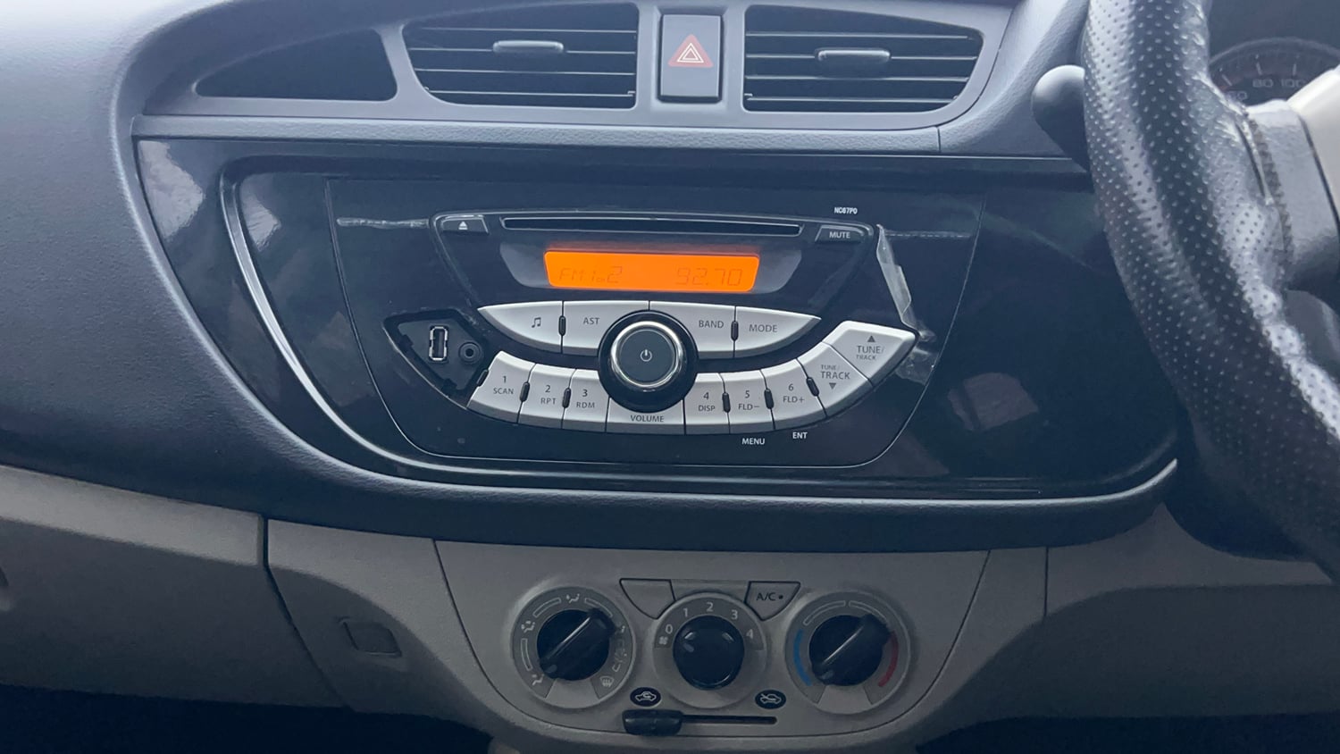 Used 2017 Maruti Suzuki Alto K10 VXi (O) Petrol Manual interior MUSIC SYSTEM & AC CONTROL VIEW