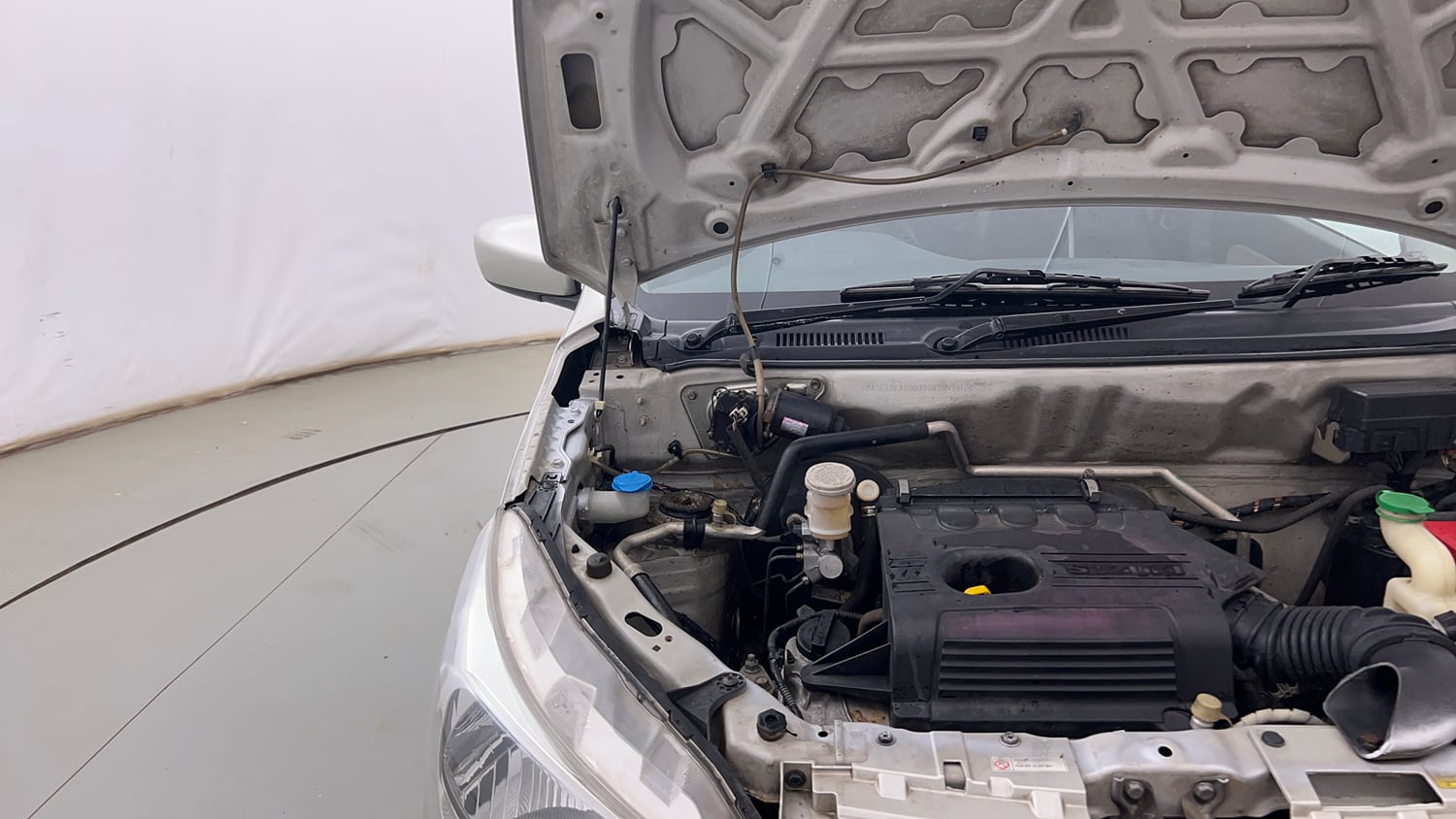 Used 2017 Maruti Suzuki Alto K10 VXi (O) Petrol Manual engine ENGINE RIGHT SIDE HINGE & APRON VIEW