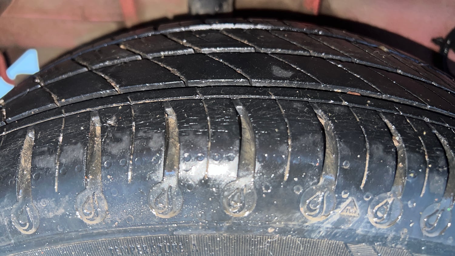 Used 2021 Tata Tiago XT Petrol Manual tyres RIGHT REAR TYRE TREAD VIEW