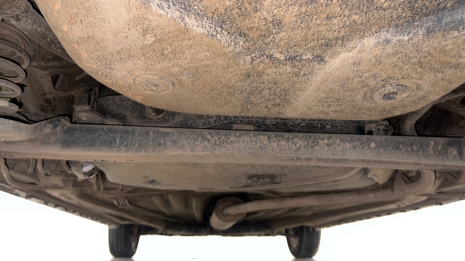 Used 2018 Maruti Suzuki Ignis Alpha 1.2 AMT Petrol Automatic extra REAR UNDERBODY VIEW (TAKEN FROM REAR)