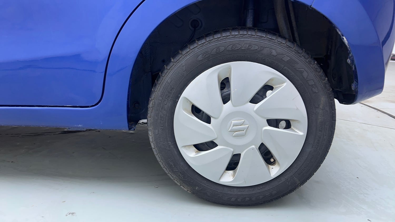 Used 2019 Maruti Suzuki Celerio ZXi Petrol Manual tyres LEFT REAR TYRE RIM VIEW