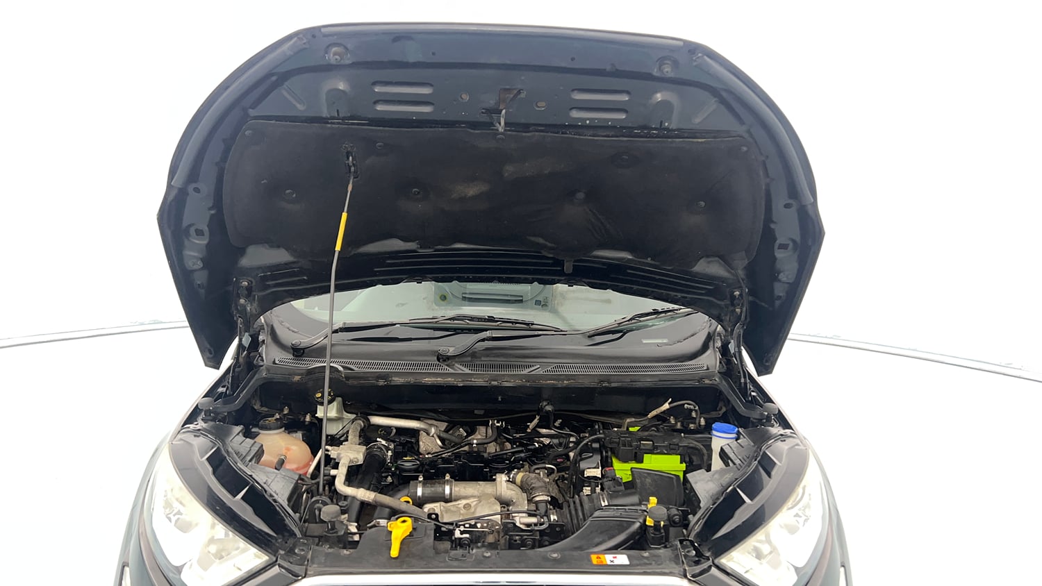 Used 2018 Ford EcoSport Titanium 1.5L TDCi Diesel Manual engine ENGINE & BONNET OPEN FRONT VIEW