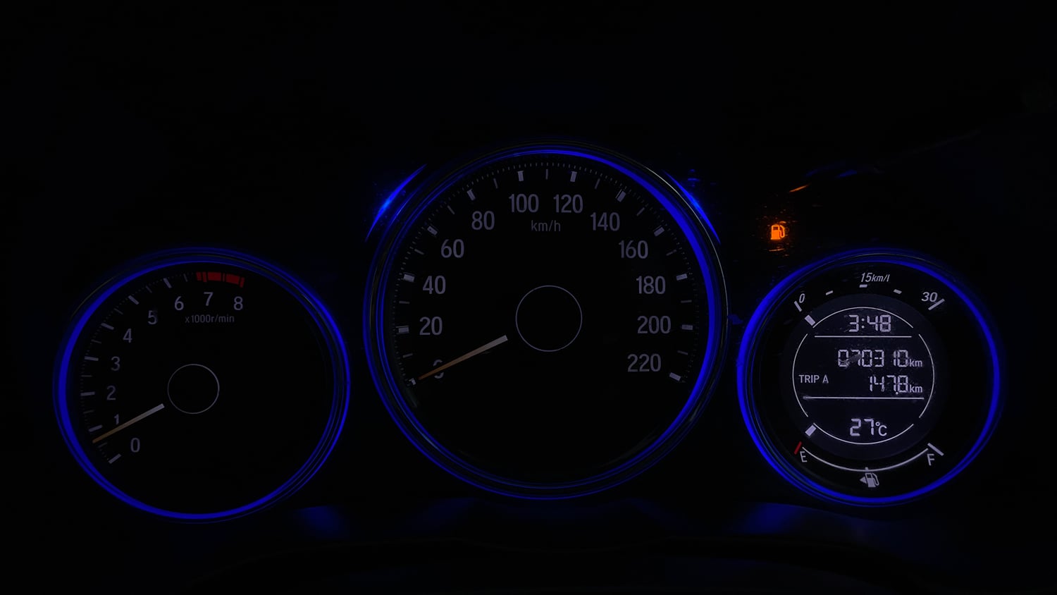 Used 2014 Honda City V Petrol Manual interior CLUSTERMETER VIEW