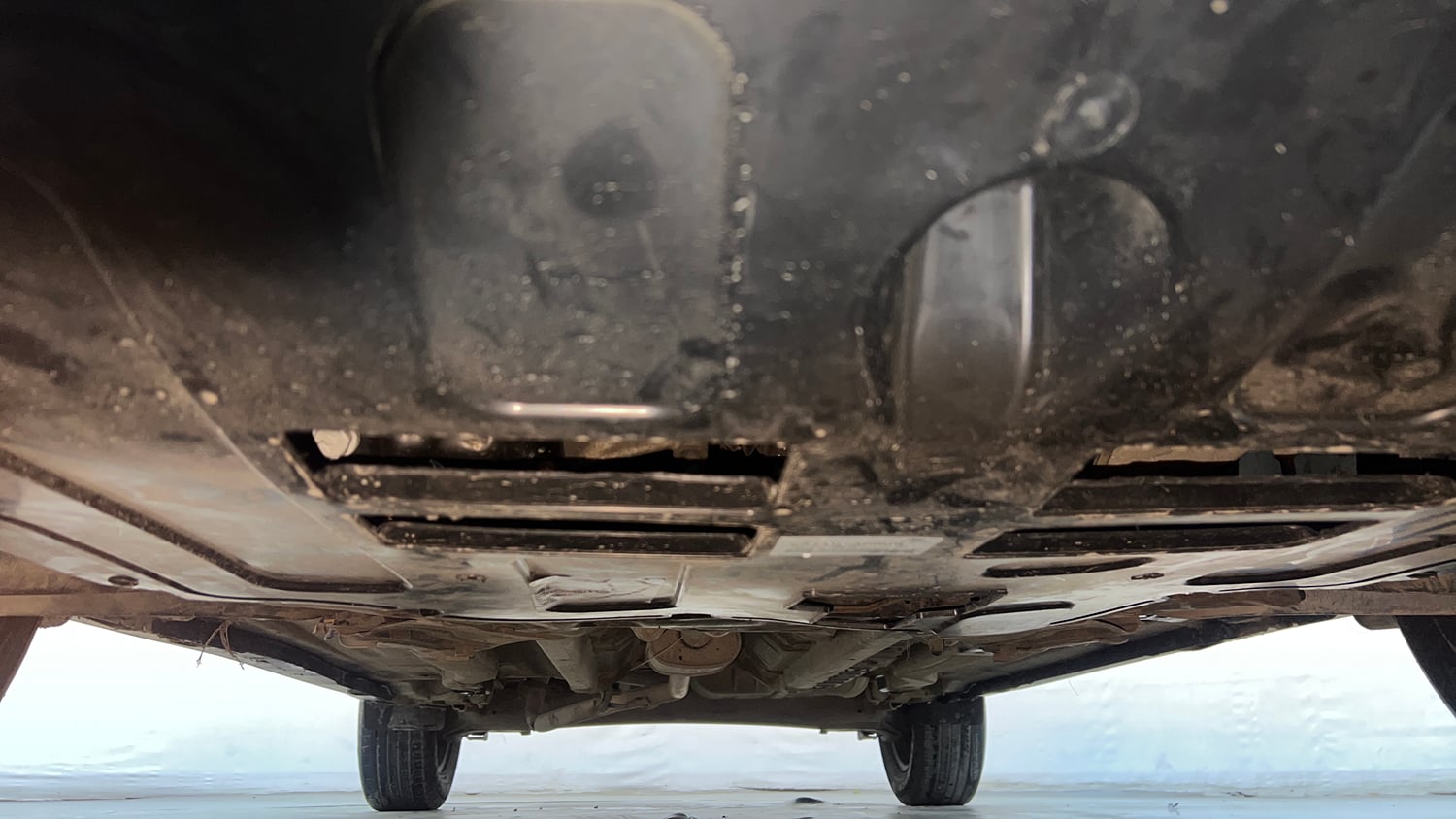 Used 2018 Hyundai Creta E Plus 1.6 Petrol Petrol Manual extra FRONT LEFT UNDERBODY VIEW