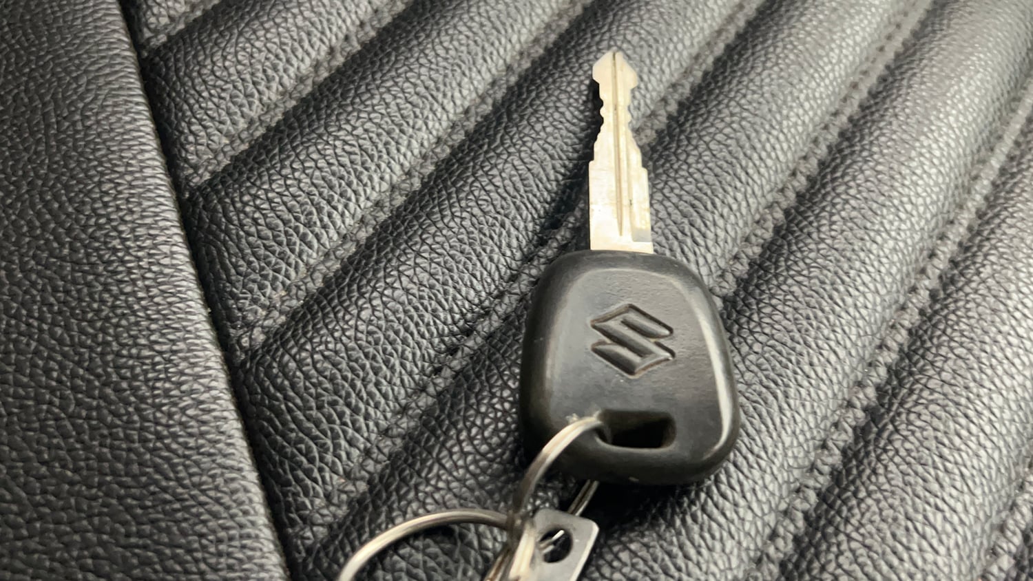 Used 2022 Maruti Suzuki Ignis Sigma 1.2 MT Petrol Manual extra CAR KEY VIEW