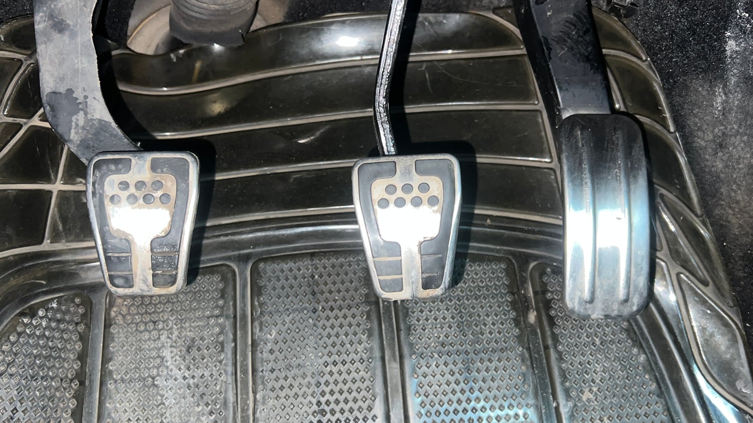 Used 2019 Ford EcoSport Titanium 1.5L Ti-VCT Petrol Manual interior PEDALS VIEW