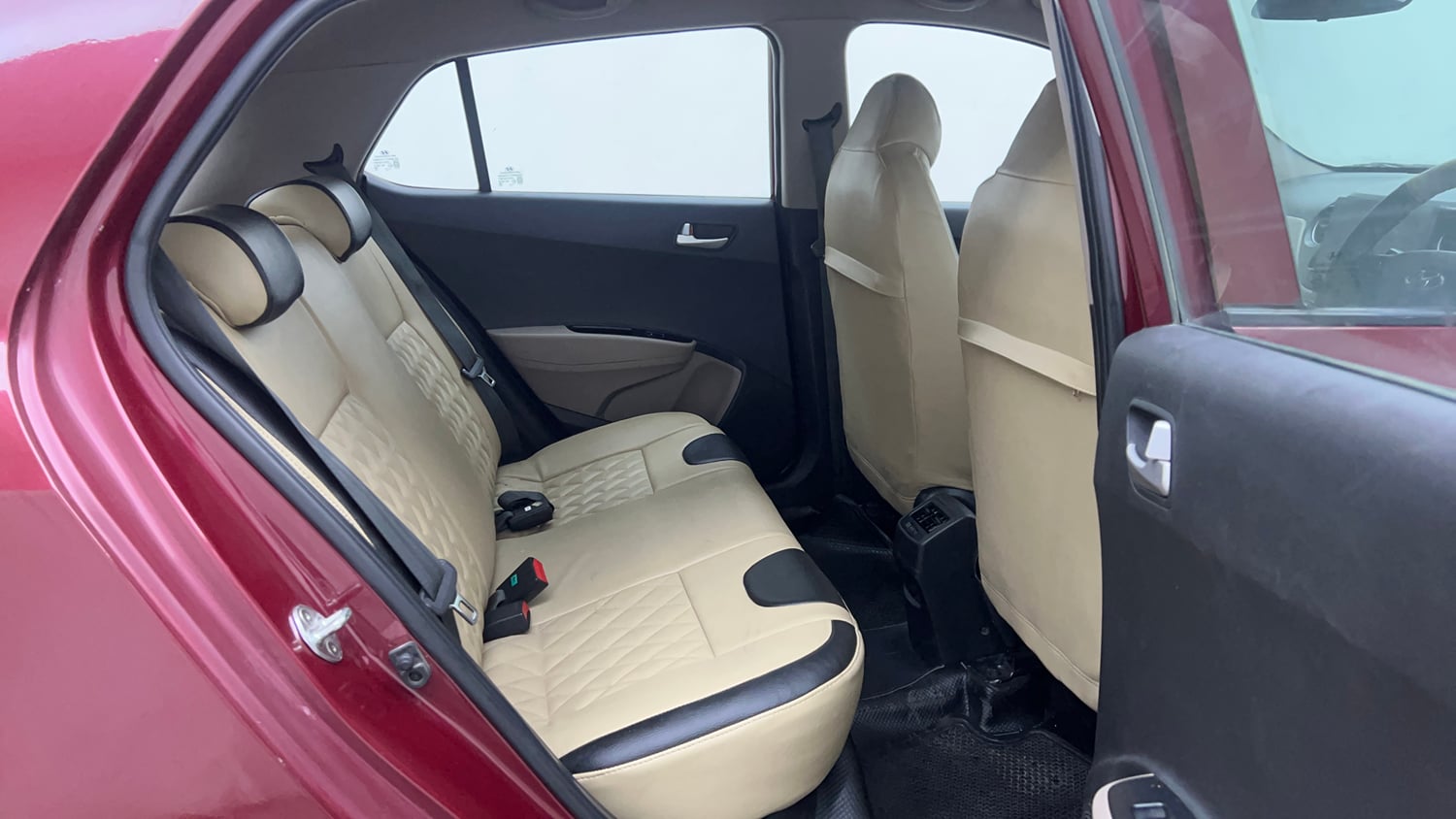 Used 2015 Hyundai Grand i10 Asta 1.2 Kappa VTVT Petrol Manual interior RIGHT SIDE REAR DOOR CABIN VIEW