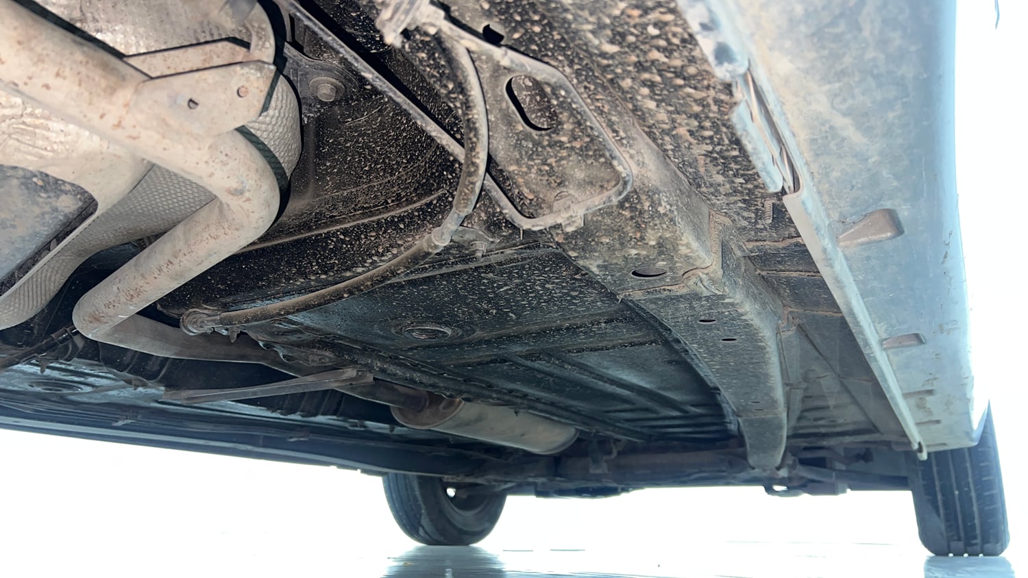 Used 2019 Maruti Suzuki Baleno Delta Petrol Manual extra REAR RIGHT UNDERBODY VIEW