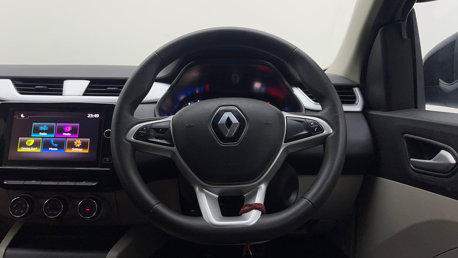 Used 2024 Renault Triber RXZ Petrol Manual interior STEERING VIEW