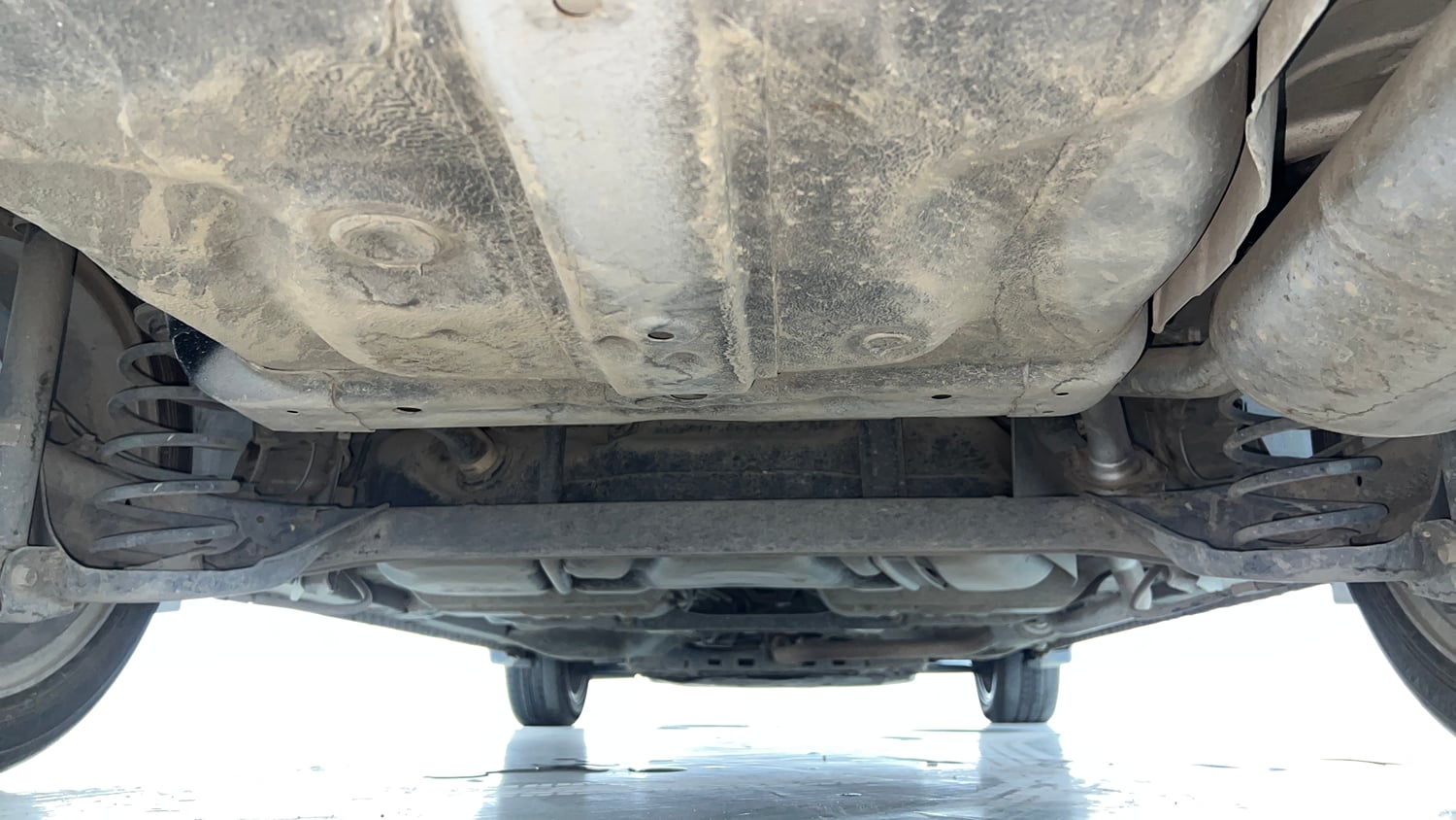 Used 2018 Honda City VX Petrol Petrol Manual extra REAR UNDERBODY VIEW (TAKEN FROM REAR)