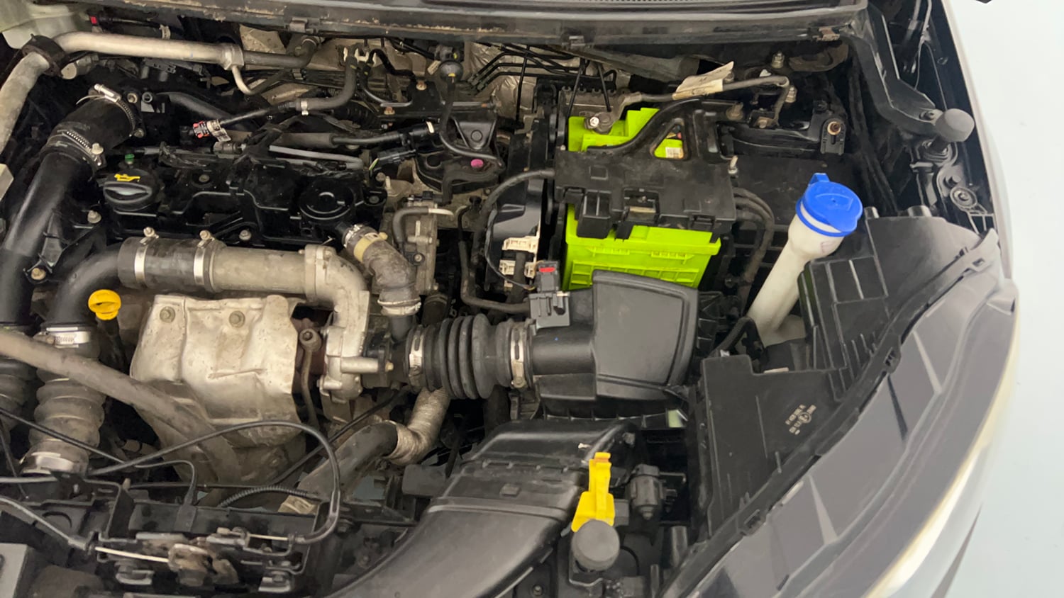 Used 2018 Ford EcoSport Titanium 1.5L TDCi Diesel Manual engine ENGINE LEFT SIDE VIEW