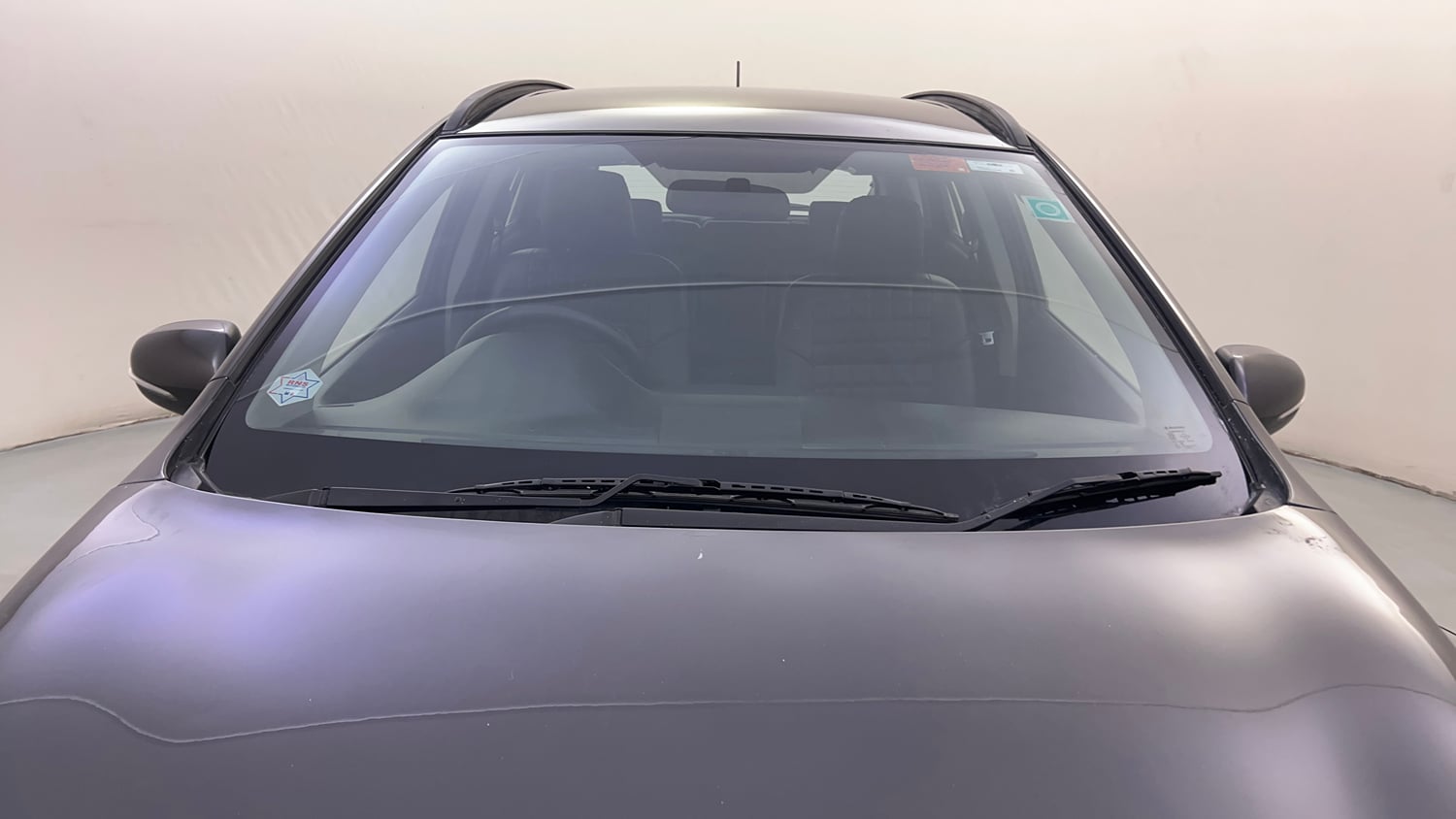 Used 2016 Maruti Suzuki S-Cross Zeta 1.3 Diesel Manual exterior FRONT WINDSHIELD VIEW