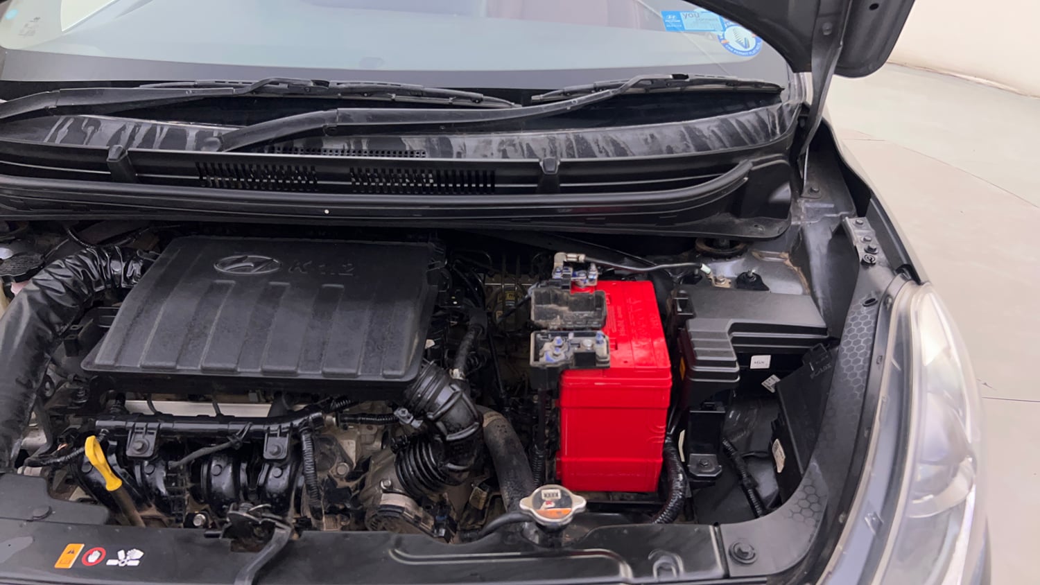 Used 2020 Hyundai Aura SX 1.2 (O) Petrol Petrol Manual engine ENGINE LEFT SIDE HINGE & APRON VIEW