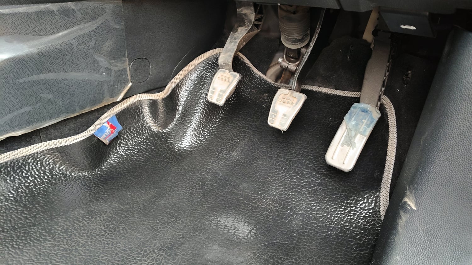 Used 2018 Ford EcoSport Titanium 1.5L Ti-VCT Petrol Manual interior PEDALS VIEW