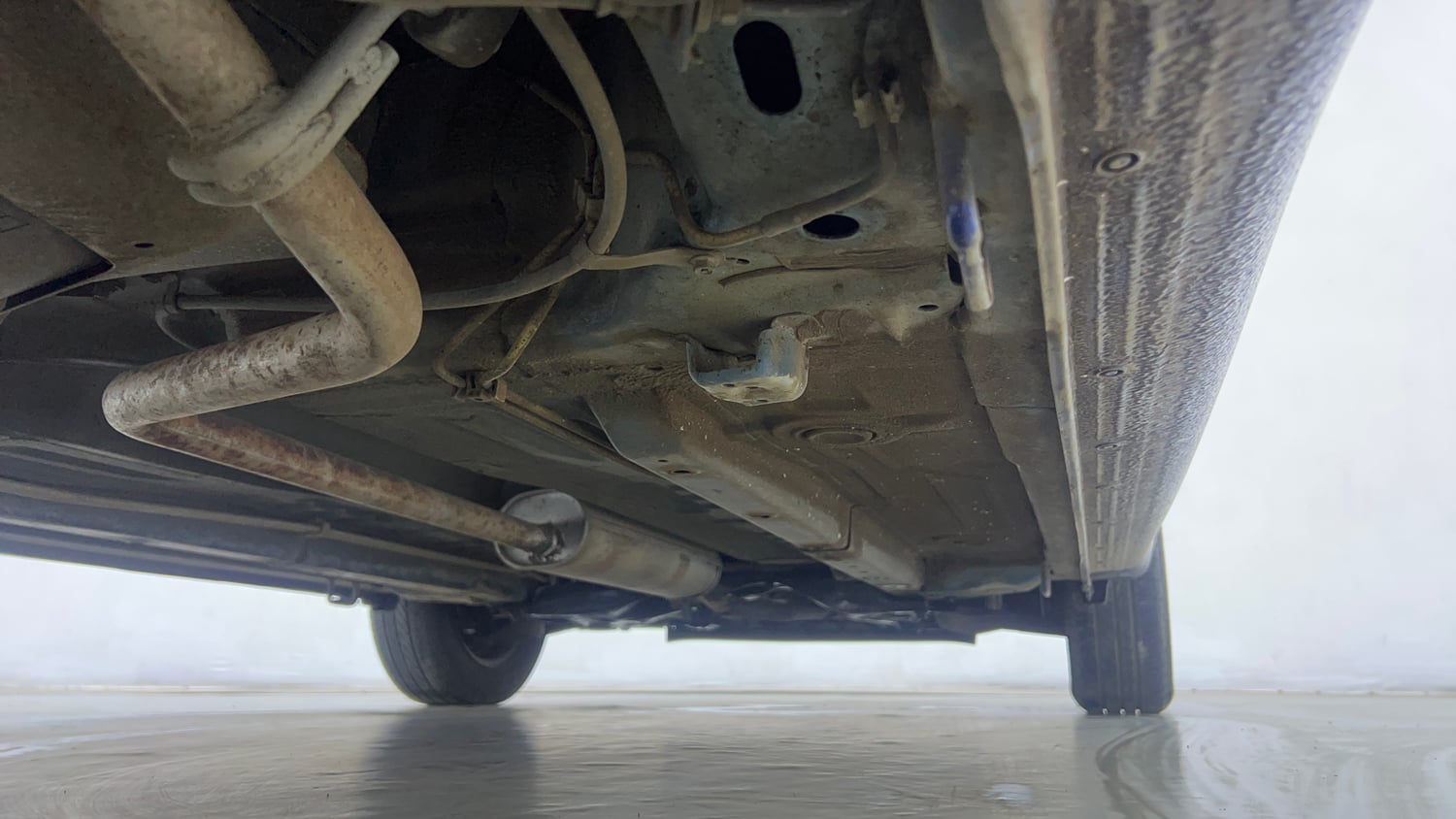 Used 2019 Maruti Suzuki Celerio ZXi Petrol Manual extra REAR RIGHT UNDERBODY VIEW