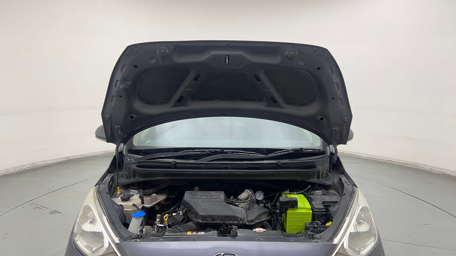 Used 2019 Hyundai Santro Sportz CNG Cng Manual engine ENGINE & BONNET OPEN FRONT VIEW
