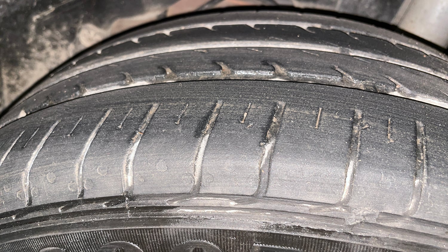 Used 2021 Ford Freestyle Titanium 1.2 Ti-VCT Petrol Manual tyres LEFT REAR TYRE TREAD VIEW