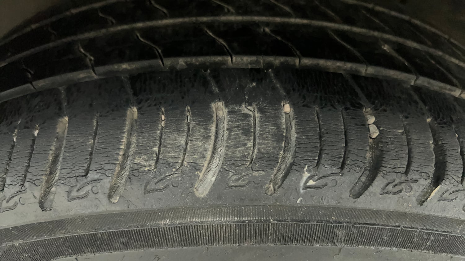 Used 2020 Tata Altroz XZ Petrol Petrol Manual tyres RIGHT REAR TYRE TREAD VIEW