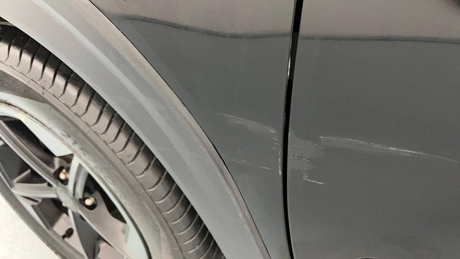 Used 2026 Tata Nexon Fearless + A PS DCA DK 1.2 Petrol Automatic dents MINOR SCRATCH