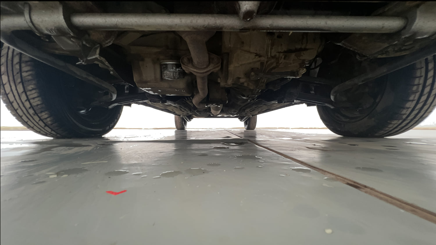 Used 2017 Maruti Suzuki Alto K10 VXi (O) Petrol Manual extra FRONT LEFT UNDERBODY VIEW