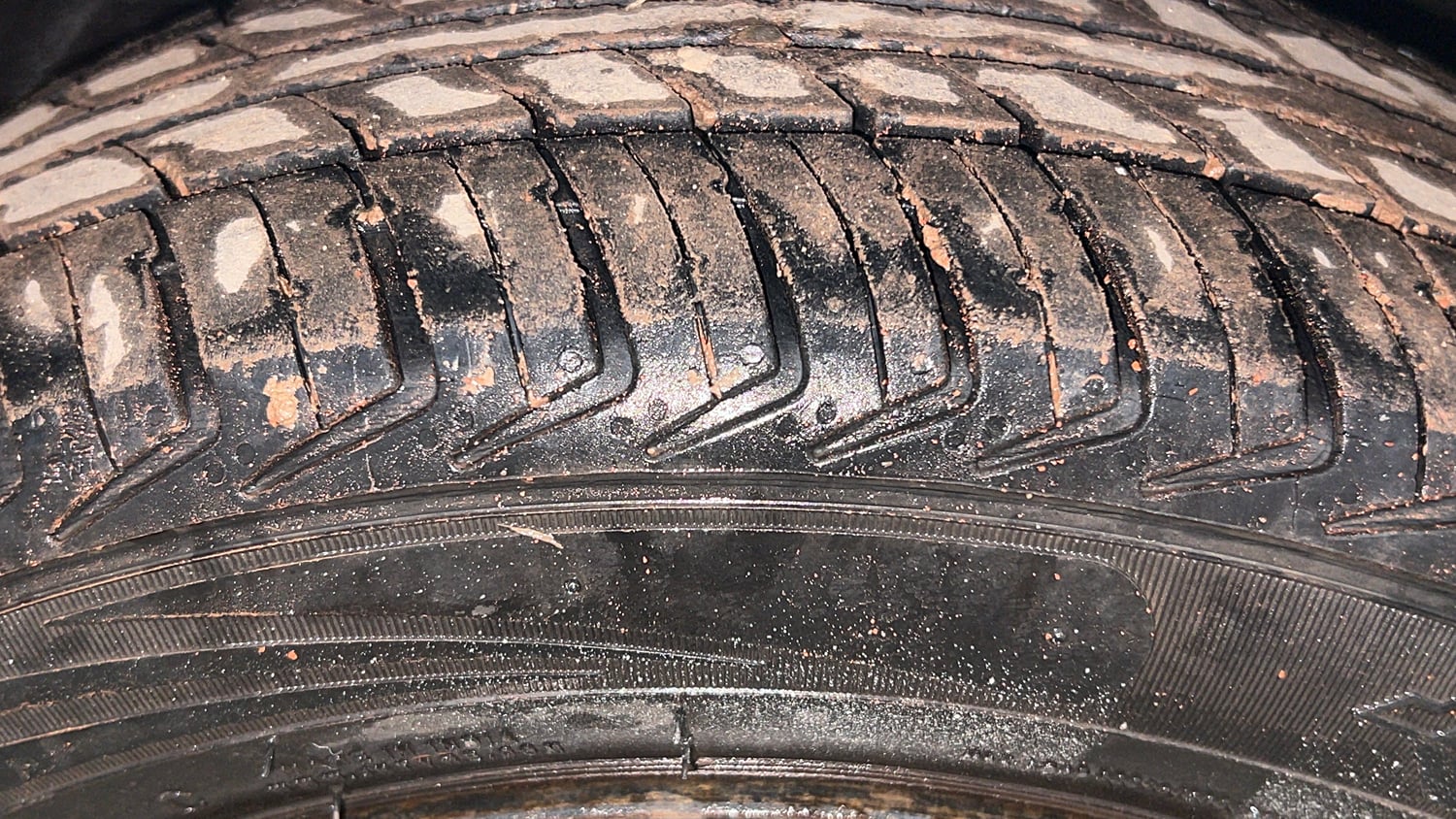 Used 2017 Maruti Suzuki Alto K10 VXi (O) Petrol Manual tyres RIGHT FRONT TYRE TREAD VIEW
