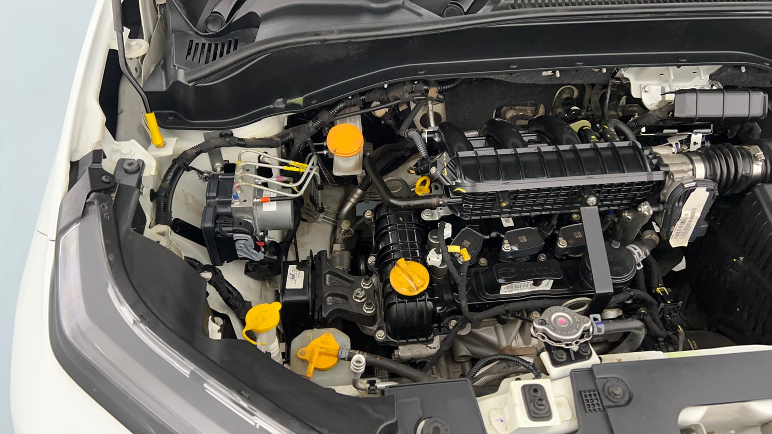 Used 2024 Tata Punch Pure MT Petrol Manual engine ENGINE RIGHT SIDE VIEW