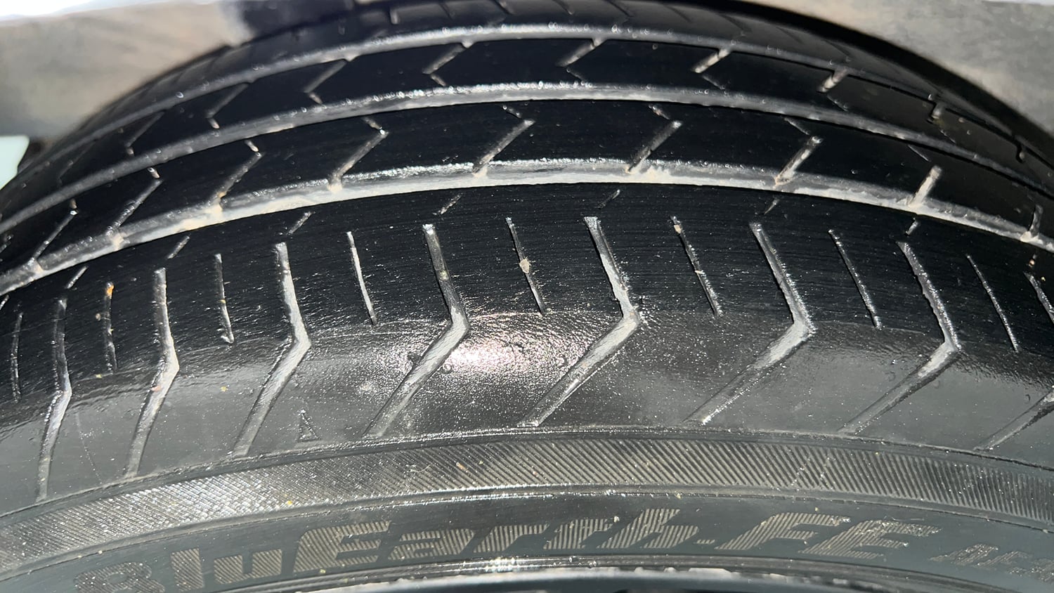 Used 2022 Maruti Suzuki Celerio ZXi Plus Petrol Manual tyres RIGHT REAR TYRE TREAD VIEW