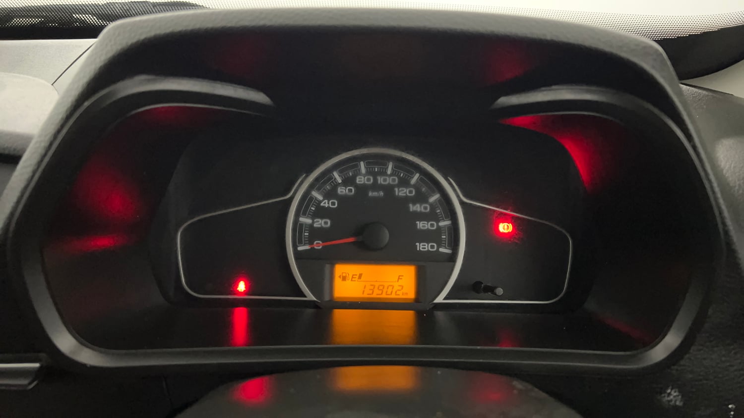 Used 2023 Maruti Suzuki Alto 800 VXi Petrol Manual interior CLUSTERMETER VIEW