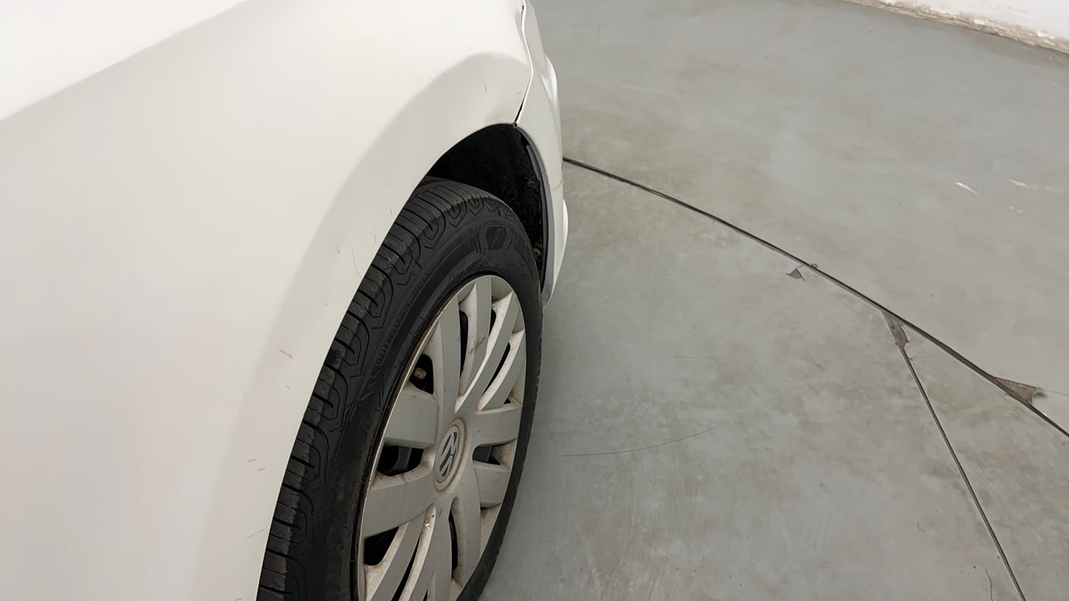 Used 2015 Volkswagen Vento Comfortline Petrol Petrol Manual dents MINOR DENT