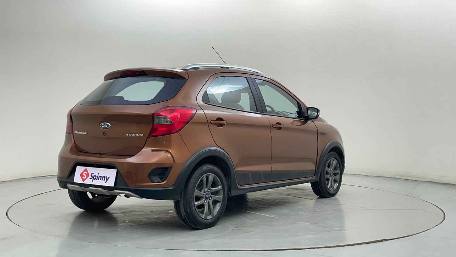 Used 2021 Ford Freestyle Titanium 1.2 Ti-VCT Petrol Manual exterior RIGHT REAR CORNER VIEW
