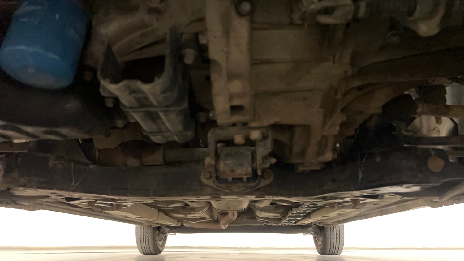 Used 2015 Hyundai Grand i10 Asta 1.2 Kappa VTVT Petrol Manual extra FRONT LEFT UNDERBODY VIEW