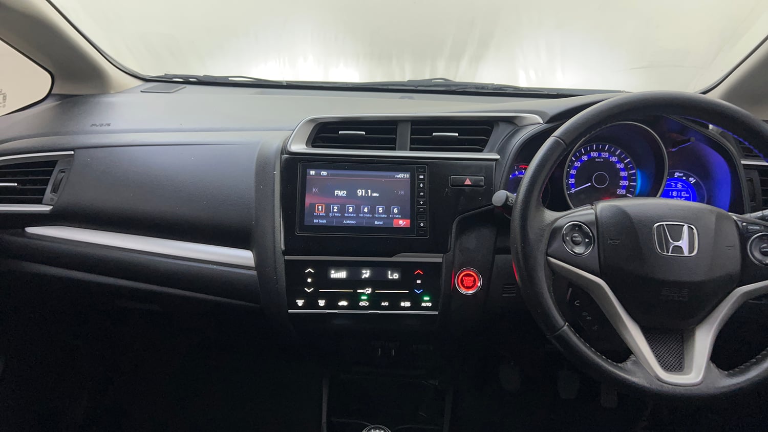 Used 2021 Honda WR-V VX MT Petrol Petrol Manual interior MUSIC SYSTEM & AC CONTROL VIEW