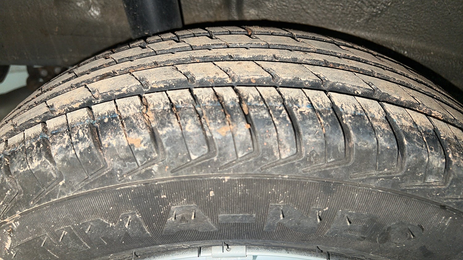 Used 2025 Maruti Suzuki Wagon R LXI 1.0 Petrol Manual tyres RIGHT REAR TYRE TREAD VIEW