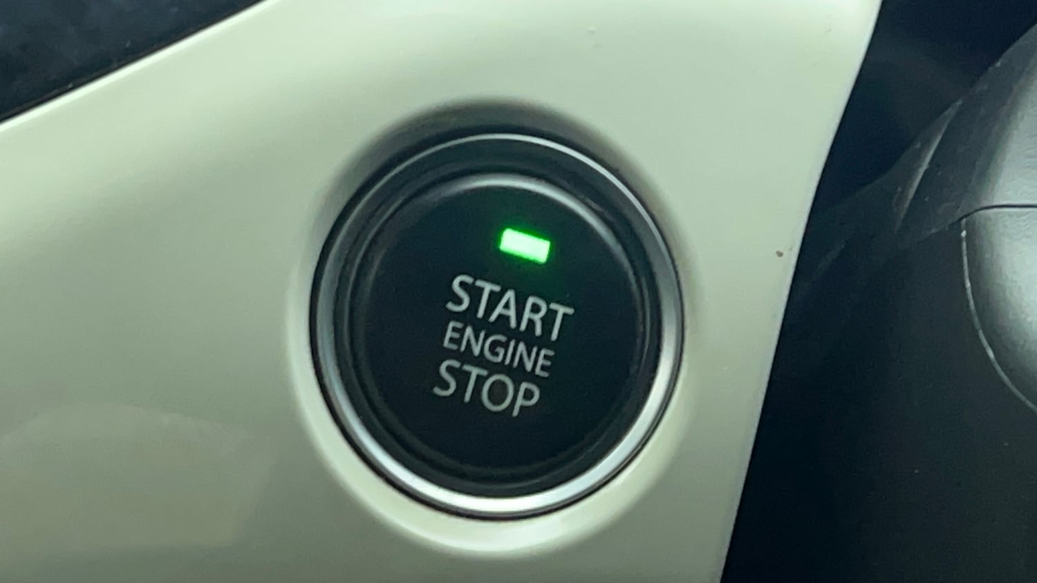 Used 2023 Tata Nexon XZ Plus (S) Petrol Manual top_features Keyless start
