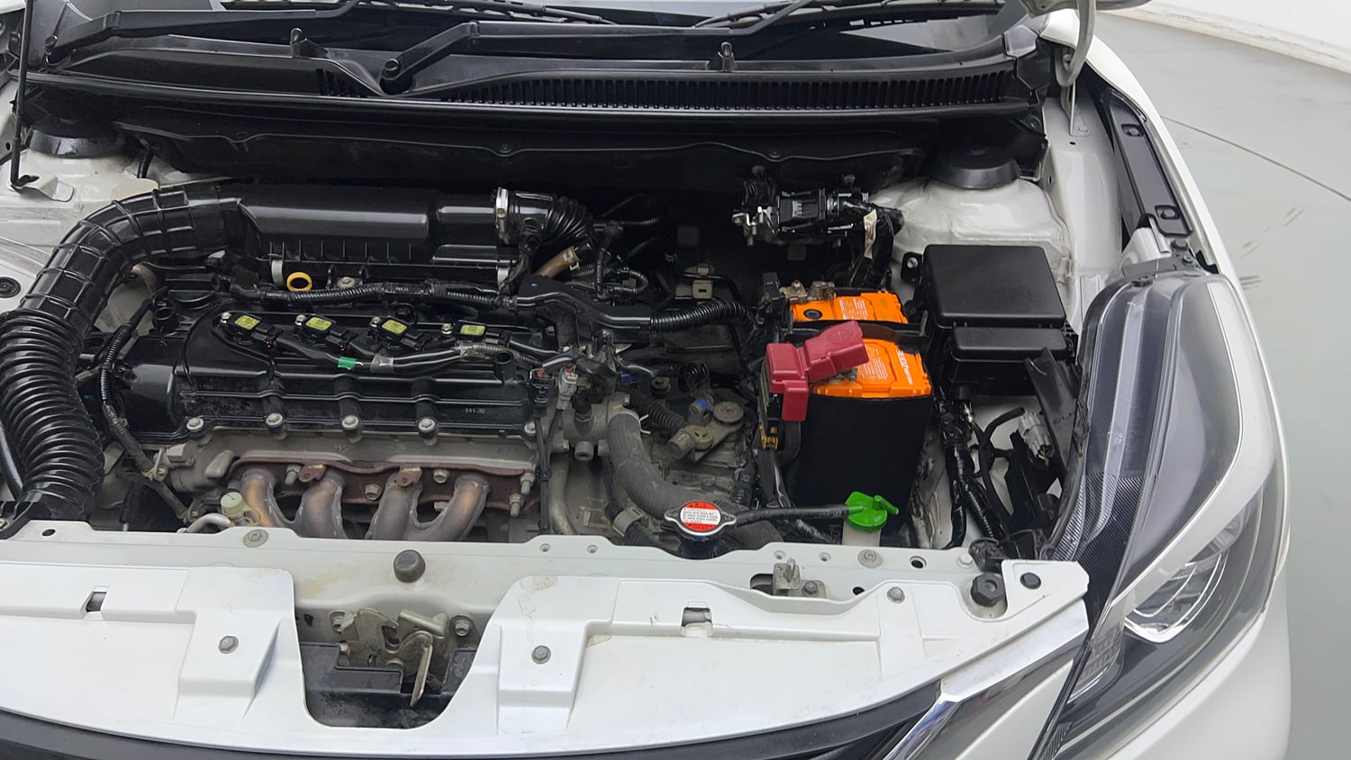Used 2020 Maruti Suzuki Baleno Zeta Petrol Manual engine ENGINE LEFT SIDE VIEW